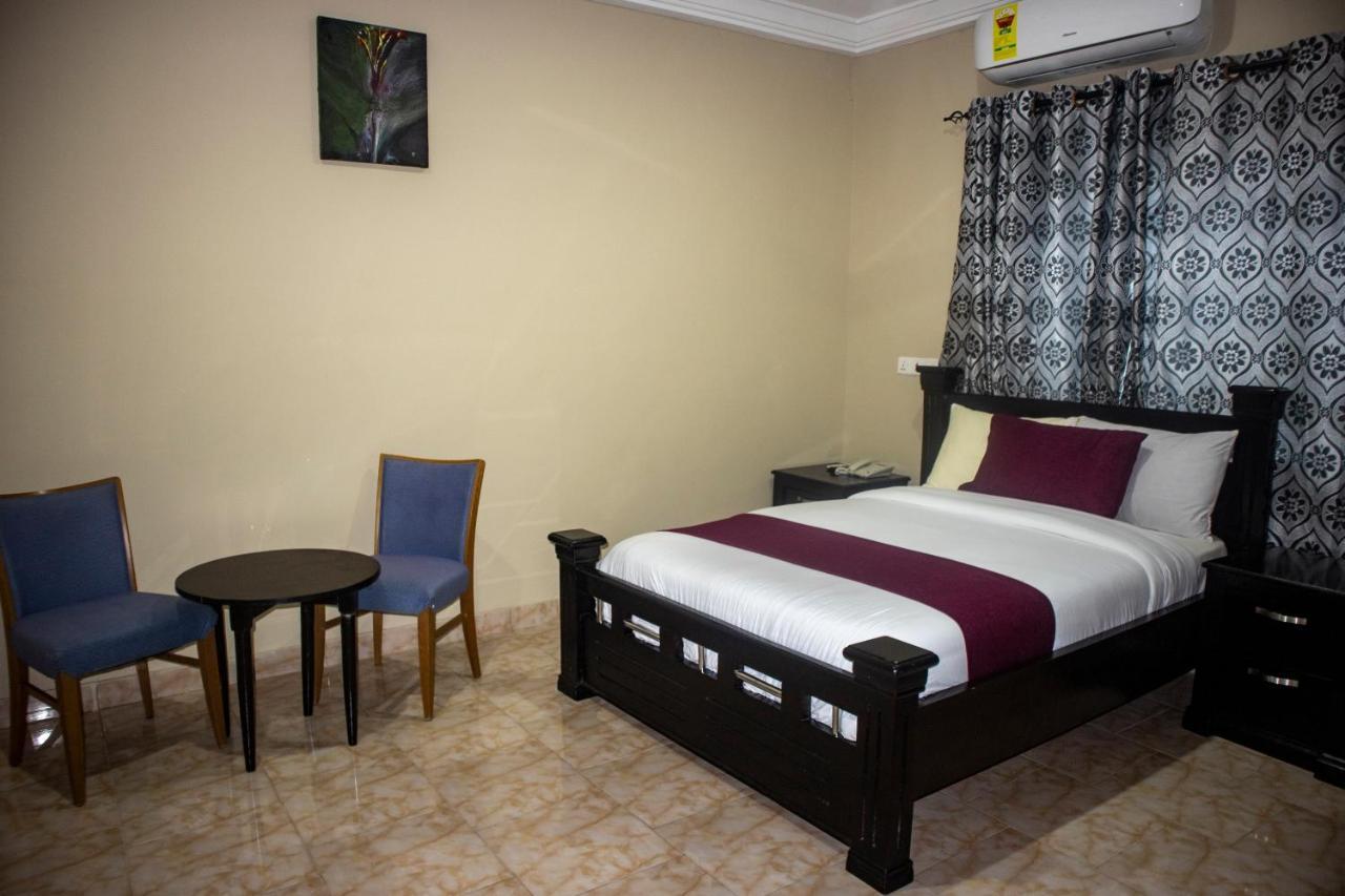 Kislas Luxury Hotel Adenta Екстер'єр фото