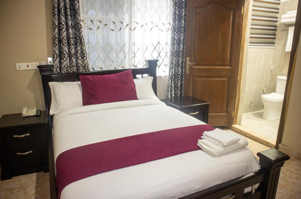 Kislas Luxury Hotel Adenta Екстер'єр фото