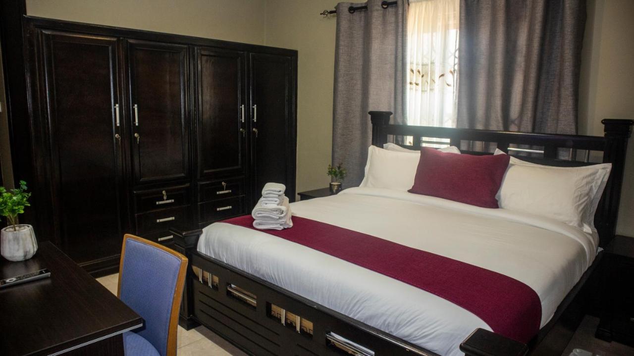 Kislas Luxury Hotel Adenta Екстер'єр фото